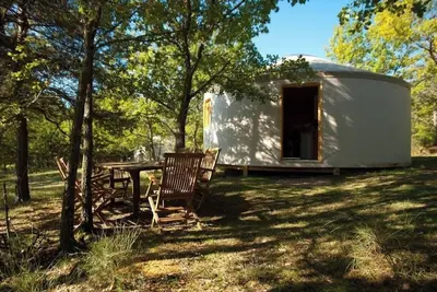 Image de Logement insolite tout confort 2, piscine chauffée