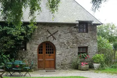Image de Charmante maison de campagne avec cheminée, jardin et Wifi, idéale pour un séjour reposant