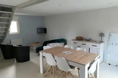 Image de Maison mitoyenne 2 chambres, terrasse, parking, wifi gratuit, proche plages et Granville