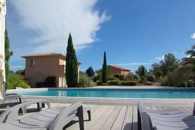 Image de Cyrnos - Classé 3*  - Saint Cyprien - Plage à pied