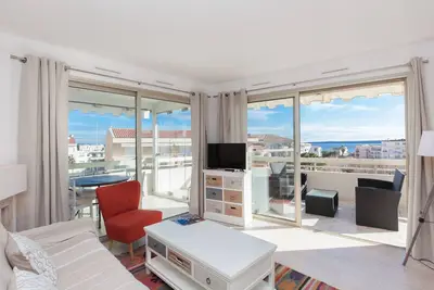 Image de 3p de standing, vue mer et grande terrasse