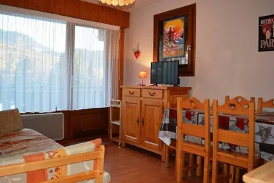 Image de Studio ensoleillé 4 pers. avec balcon et parking, 200m des pistes, au cœur du Chinaillon