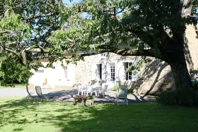 Image de Maison champêtre près du Mont St-Michel avec jardin, WiFi et parking