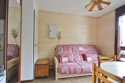 Image de Studio 3 pers avec piscine, animaux admis, proche funiculaire