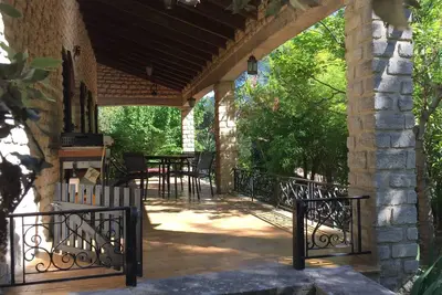 Image de Gîte Provencal sur les hauteurs de L'Isle sur Sorgue