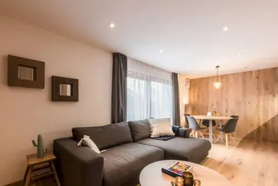Image de Meranti - Design apartment with spa and gym
