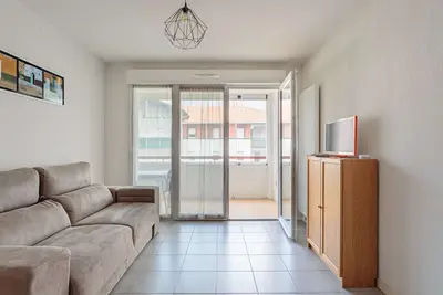Image de Appartement moderne avec terrasse et parking sur les hauteurs d'Hendaye