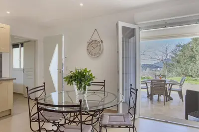 Domaine Ghjulia - Casa Fiumorbu, appartement au cœur des vignes