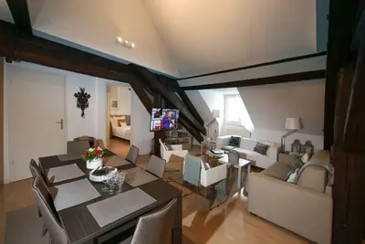 Image de baumgartner 117m2 city center ac 3br 2bth