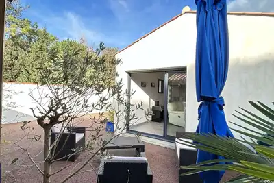 Image de Maison calme avec jardin clos, 800m plage - 2 chambres, Bbq, parking privé, Wifi