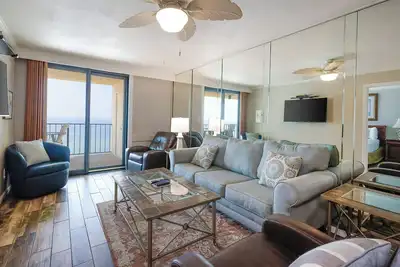 Image de Nuits Gratuites! Phoenix I * 2 chambres à coucher * 11ème étage