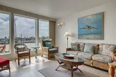 Image de Le meilleur du meilleur à Channelview! Jetée privée et piscine!
