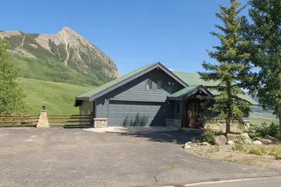 Image de Une vue imprenable dans notre confortable maison de montagne