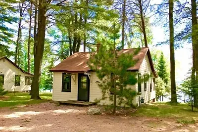 Image de Lakefront Cabin #2 The Bluegill
