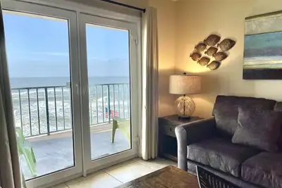 Image de Beau décor! | Reserve maintenant! | Nuits gratuites! | Fun in the Sun attend!