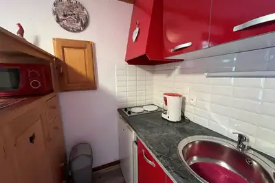 Image de Studio cosy avec balcon, proche télécabine, 4 pers, cuisine équipée, Tv et Multispass inclus