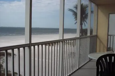 Image de Gulf Front Condo sur l'extrémité nord de Fort Myers Beach