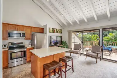 Image de Nouvellement REMODELÉ 2 Chambres-Grand PRIVÉ Lanai-Beautiful Garden Views-Ac