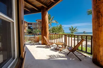 Image de Condo 3 chambres en bord de mer avec accès à la piscine, aux kayaks et aux planches à pagaie