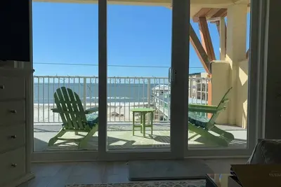 Image de Profitez de votre \"meilleur jour\" à Mexico Beach - 3 Bd, 2 salles de bain - 180 Degré Gulf View