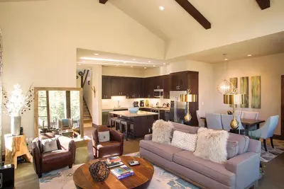 Image de Mountainside - Deluxe Northstar maison avec une conception moderne et 5 étoiles Services