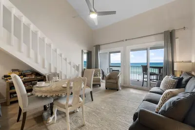 Image de Eastern Shores sur 30a | Récemment rénové | Direct sur la plage | Conviviale et familiale!