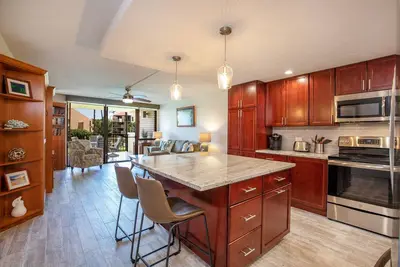 Image de Grand Lanai-Beau Jardin Views-Twin Murphy Lits Dans Le Salon