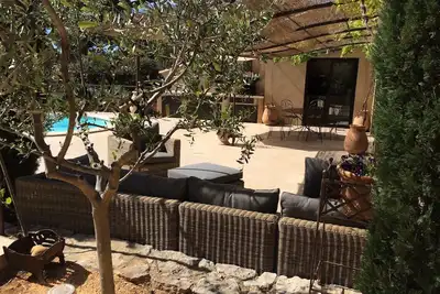 Image de Villa Cassis avec piscine idéalement située dans parc national des calanques