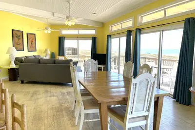 Image de Animaux acceptés! | Superbes vues de Gulf Front Beach House qui peut accueillir 10! !