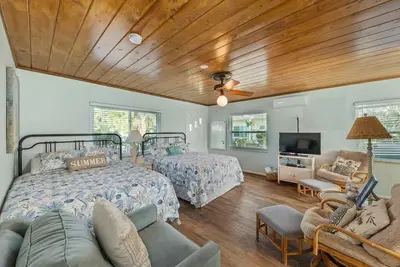 Image de Bay Breeze Cottages sur la magnifique île d'Anna Maria!