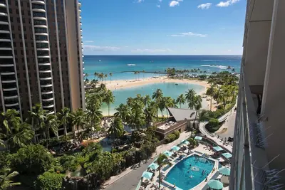 Image de Studio de luxe avec belle vue sur l'océan! Internet gratuit!