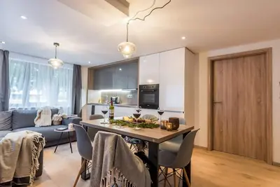 Image de Ipe - Modern apartment with spa and fitness room