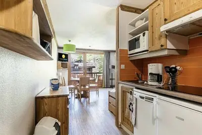 Image de Studio dans chalet Val d'Isère, parking fermé