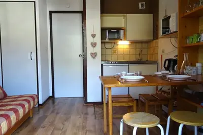 Image de Studio pour 3 personnes avec piscine et proche funiculaire
