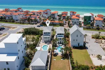 Image de Empreintes dans le sable: nouvelle maison d'hôtes, piscine immense, vue sur le golfe, privé!