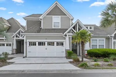 Image de 3 Br 3 Bath Town-home