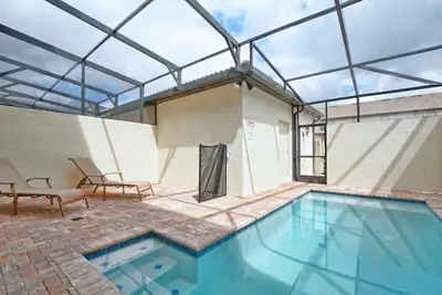 Image de Tout Neuf! ! DÉCORATION Professionnelle, COMMUNAUTÉ De Station Gated, Wifi Gratuit, Piscine PRIVÉE Splash! !