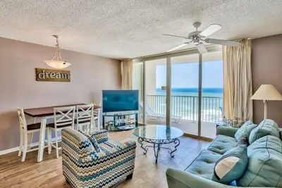 Image de Condominium Avant Golfe! Ouvert 8 / 17-24! Roomy Assez Pour 4!