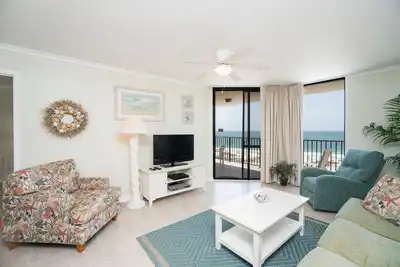 Image de ÉTÉ ÉCONOMIES Ici! * 2br / 2ba Sur La Plage * Sleeps 8 * Unité Phoenix East 607