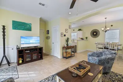 Image de Mer'sea 21c 2 Br au Purple Parrot Village Resort de Perdido Key Resort Management