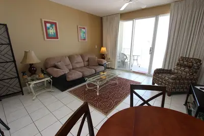 Image de Majestic Sun 608a-Open 6 / 30-7 / 3 & 7 / 18-7 / 20! Magnifique condo 1bd w / vue sur le golfe! Piscine intérieure / extérieure, salle de remise en forme et bain à remous!
