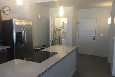 Image de Condo Loft moderne à Midtown Phoenix W \/ Pool!