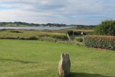 Image de Maison rénovée avec jardin, wifi, Bbq, parking, à 250m de la mer - Pleumeur-Bodou