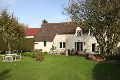 Image de Maison familiale avec grand jardin et équipements modernes, en pleine campagne normande