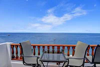 Image de Villa avec vue imprenable sur l'oc��an, sans marche + 2 balcons priv������s