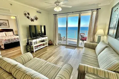 Image de Magnifique Condo Tropic Winds Penthouse 2 chambres Golfe-Front, Chaises De Plage Gratuites