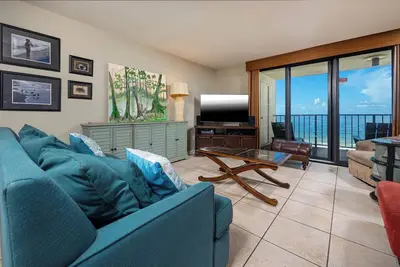 Image de Cliquez pour une nuit gratuite! Phoenix I - 3br au 6ème étage!