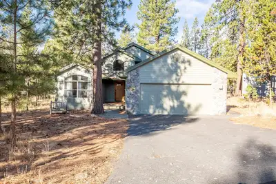 2 Master Suites, A / C, à quelques pas de la rivière Deschutes, endroit calme - Nine07