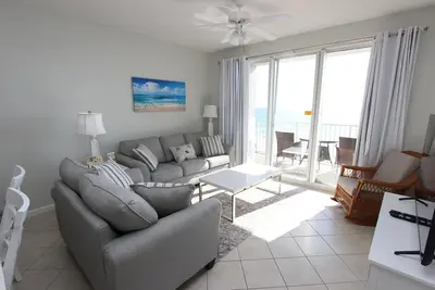Image de Majestic Sun 412b-Open après le 29 juillet! Joyeux 2 lit, w / vue sur le golfe! Piscine intérieure / extérieure et bains à remous!