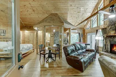Image de Enchantement - Cabine privée de luxe pour couples. Spa intérieur chauffé avec jacuzzi pour 2 personnes